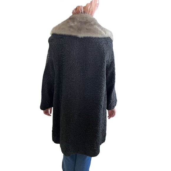 Vintage 1950s Persian Lamb Wool Swing Coat W/ Gray Mink Collar Satin Brocade Lin - Picture 2 of 10